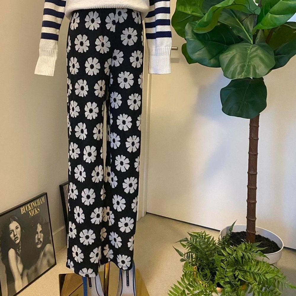 Billabong Black and White Daisy Print Trousers